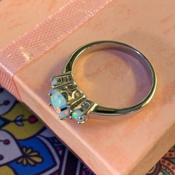 Alchemy63 Gorgeous Handmade Sterling & Opal Ring - Picture 2 of 4